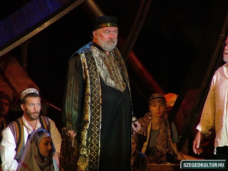 szabadterifj2015tevedesek006
